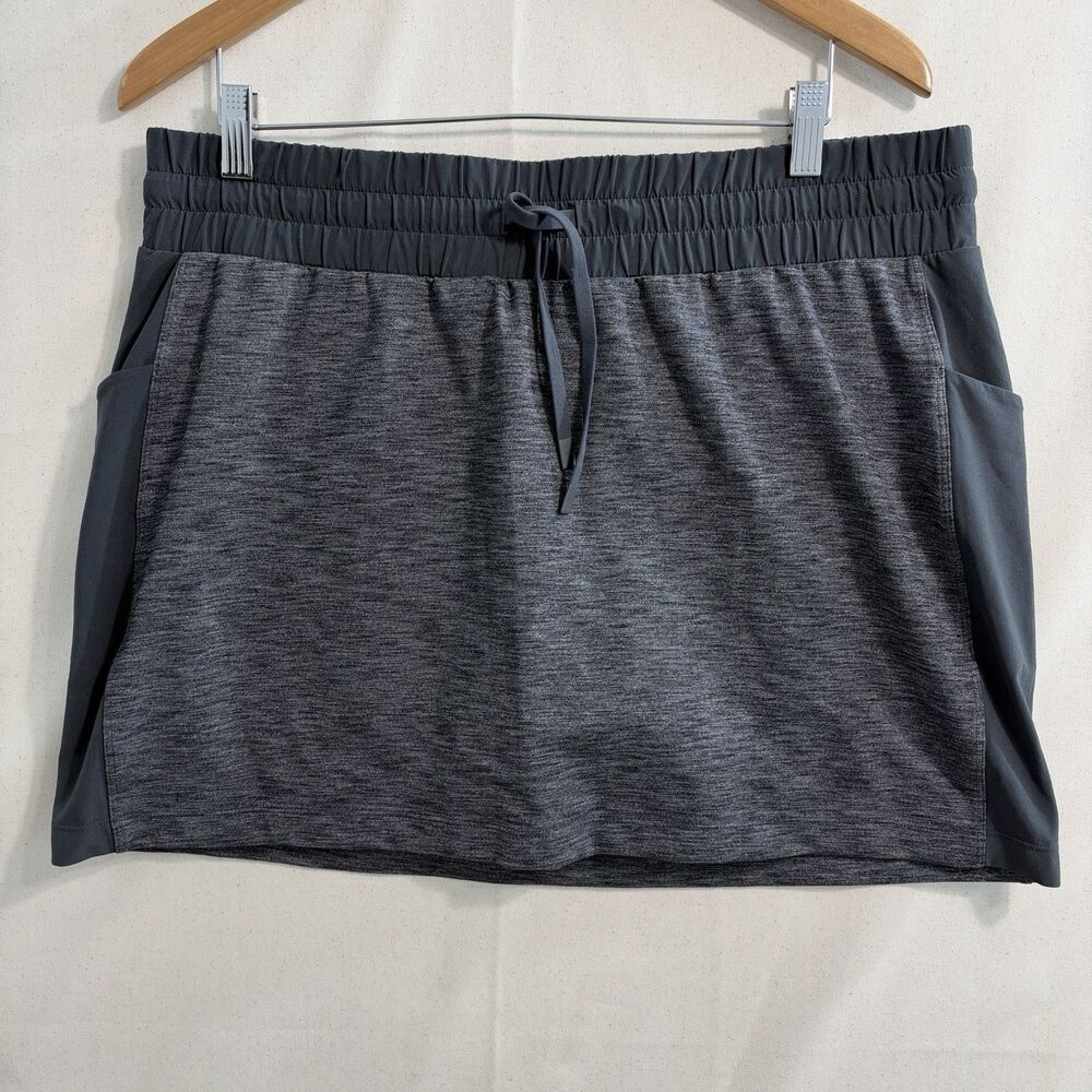 Athleta Skirt Women’s Size Large Gray/Black Skort Athleisure Golf Tennis Pockets